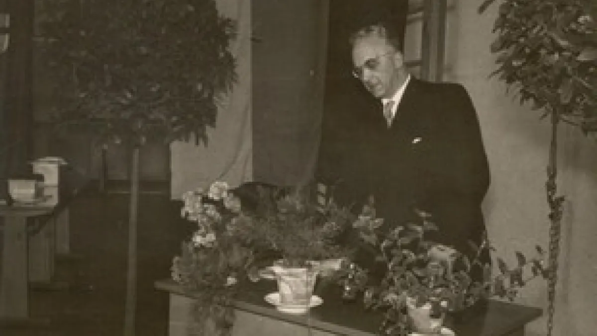 Josef Herlitz am Rednerpult