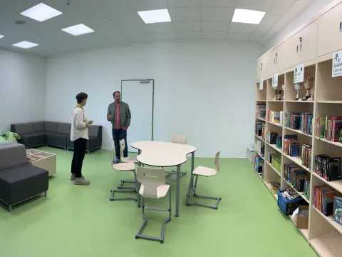 Neubau Vinhovenschule Besuch BM 04 2025 