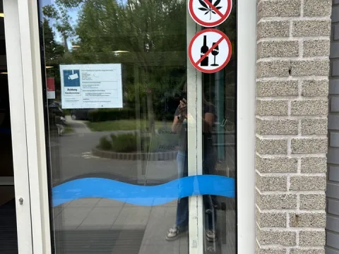 Piktogramm Schwimmbad De Bütt