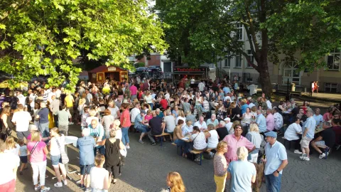 Abendveranstaltung Pop Up Biergarten