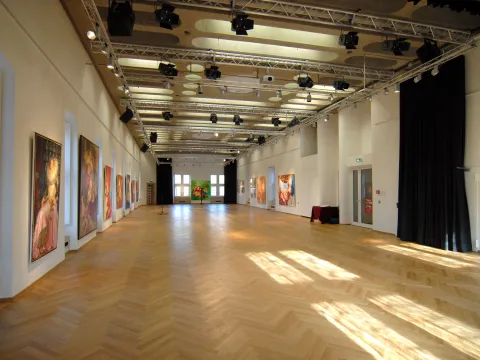   Galerie "Motte" Schloss Neersen 