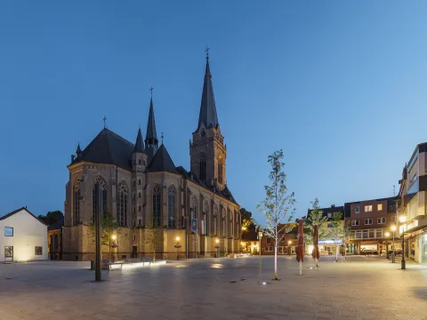 Marktplatz Willich Abendstimmung 