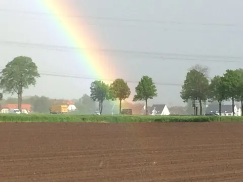 Regenbogen über Anrath  