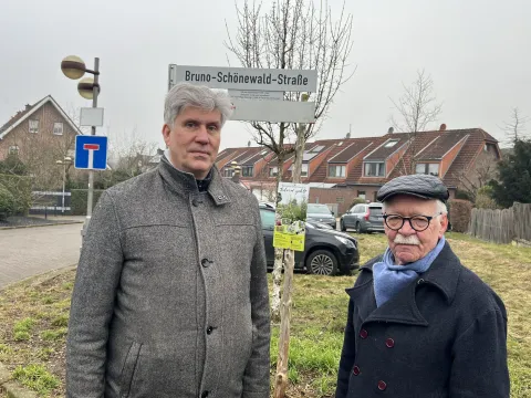 Holzenthal und Röhrscheid vor Straßenschild 