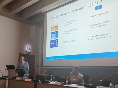 Jörg Ribbeck in HuF Vortrag Digitalisierung 