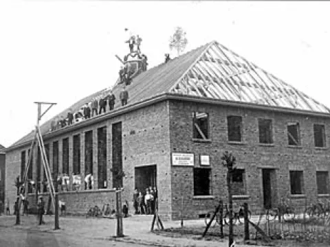 Richtfest der Kulturhalle Schiefbahn
